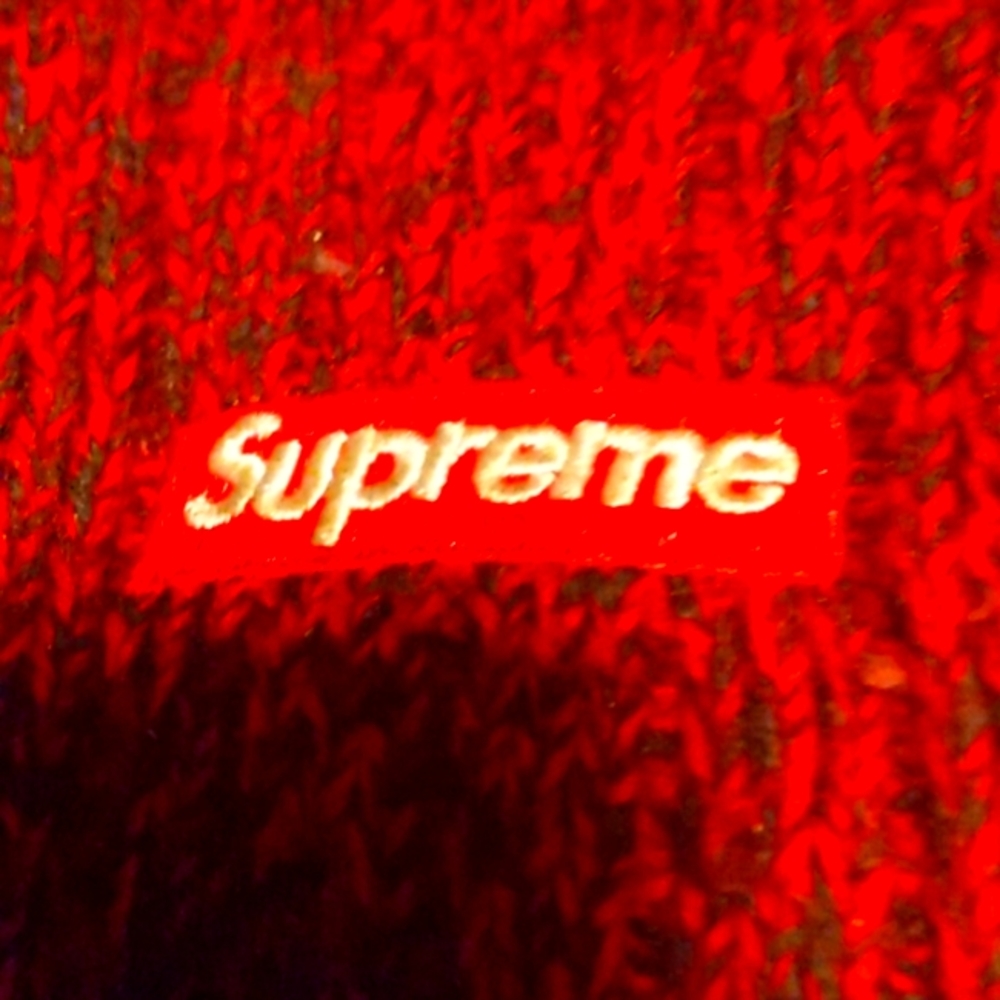 Supreme touque